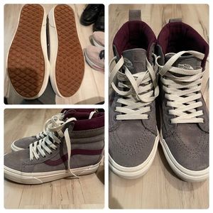 Women’s high top vans ( Worn 1 time)